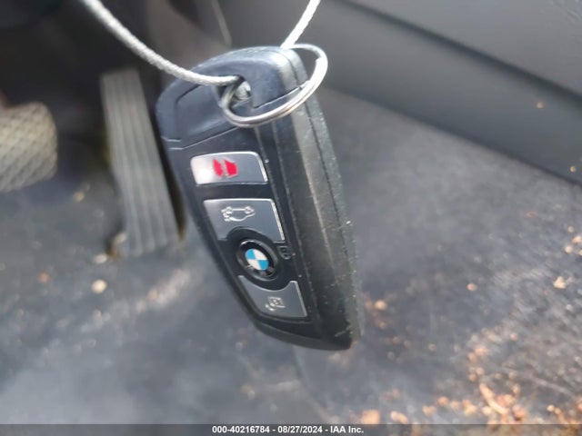 WBA8E5G52GNU21005 BMW 320i Xdrive