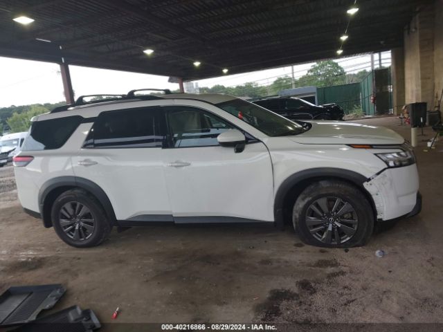5N1DR3BC1NC206865 Nissan Pathfinder Sv 4wd