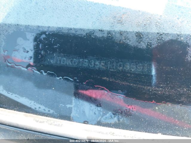 JTDKDTB35F1108591 Toyota Prius C One