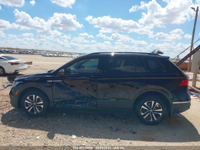 3VVRB7AX8PM114858 Volkswagen Tiguan 2.0t S