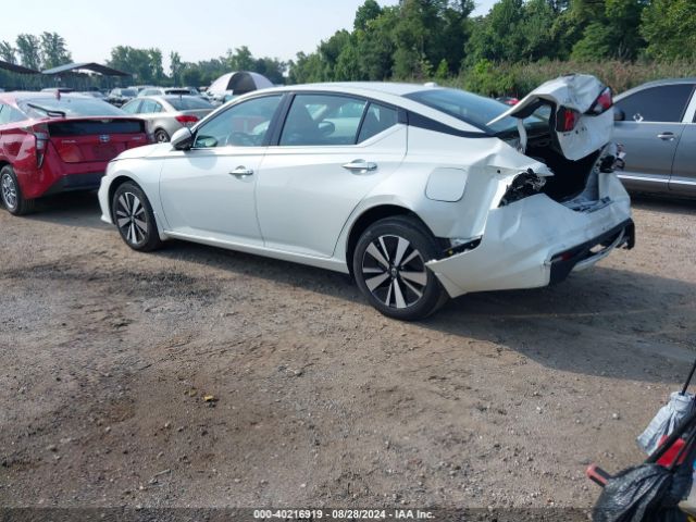 1N4BL4EW5NN315428 Nissan Altima Sl Intelligent Awd