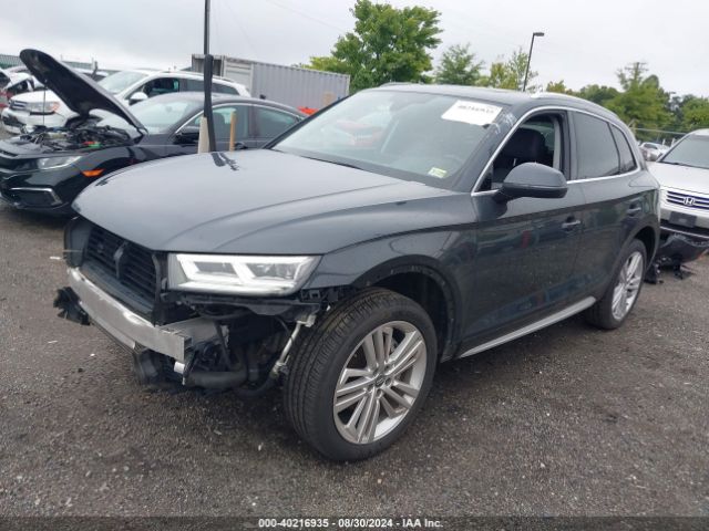 WA1BNAFY4J2248555 Audi Q5 2.0t Premium/2.0t Tech Premium