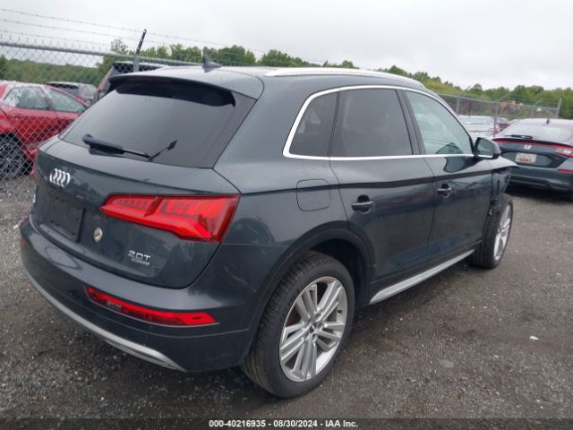 WA1BNAFY4J2248555 Audi Q5 2.0t Premium/2.0t Tech Premium