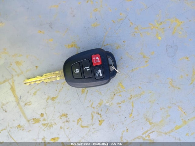 Toyota Corolla S Plus 2015 2T1BURHE2FC300851 Image 11