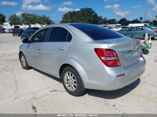 Chevrolet SONIC LT 2019 1G1JD5SB0K4113231 Image 3