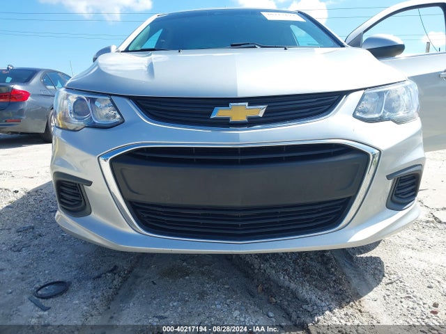 Chevrolet SONIC LT 2019 1G1JD5SB0K4113231 Image 6