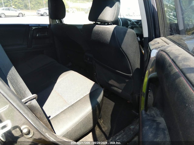 Toyota 4runner Trd Off Road 2018 JTEBU5JR2J5491047 Image 8
