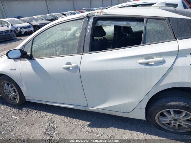 JTDKBRFU6H3054494 Toyota Prius Two