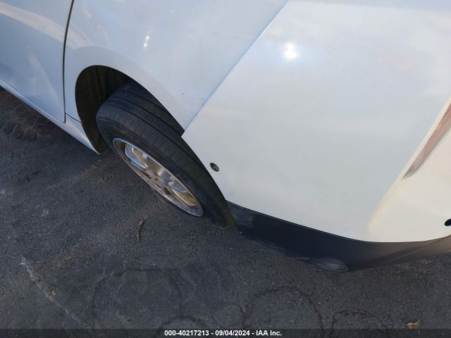 JTDKBRFU6H3054494 Toyota Prius Two