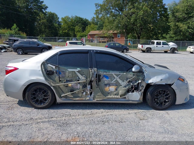 Toyota COROLLA LE 2016 5YFBURHE6GP510175 Image 14
