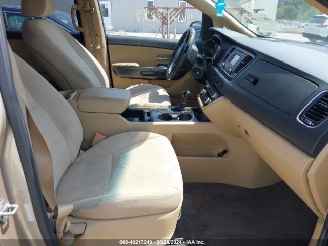 KNDMB5C15G6145538 KIA SEDONA LX