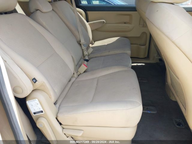 KNDMB5C15G6145538 KIA SEDONA LX