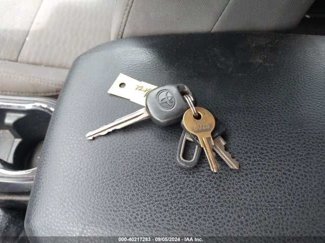 Toyota Tacoma Sr 2018 5TFRX5GN2JX128170 Image 11