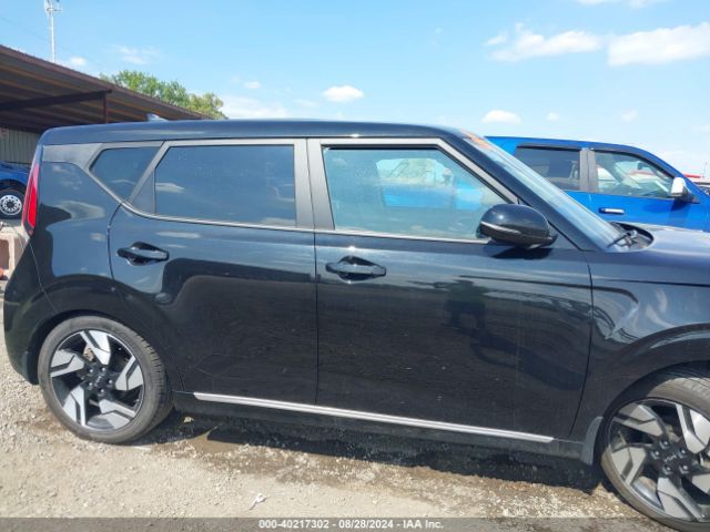 KNDJ53AU0P7859440 KIA Soul Gt-line