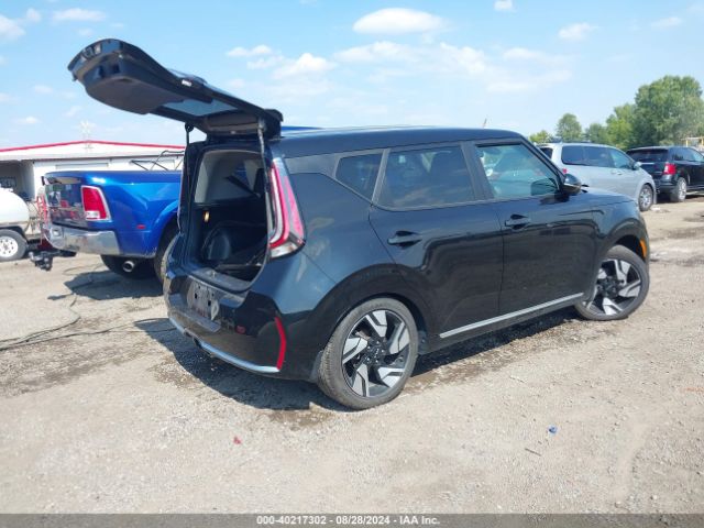 KNDJ53AU0P7859440 KIA Soul Gt-line