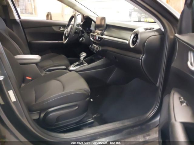 3KPF24AD8LE185259 KIA Forte Lxs