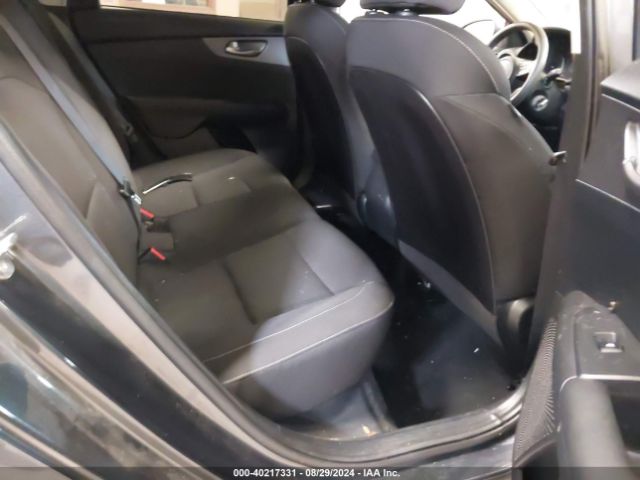 3KPF24AD8LE185259 KIA Forte Lxs