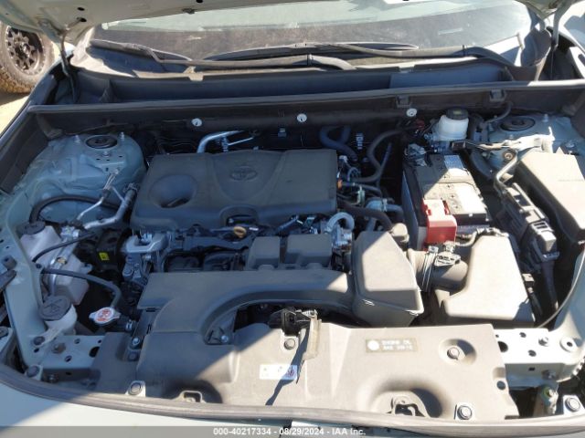 2T3C1RFV8NW217249 Toyota Rav4 Xle Premium