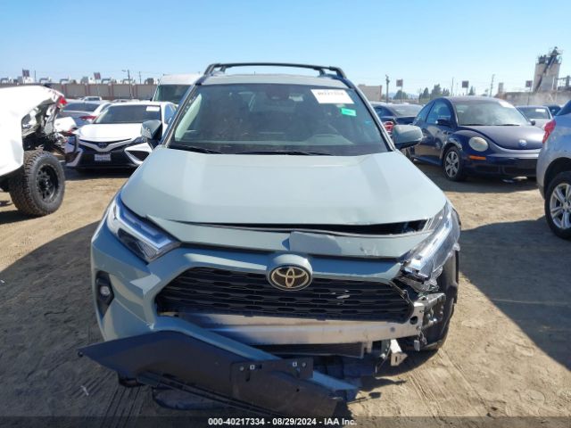 2T3C1RFV8NW217249 Toyota Rav4 Xle Premium