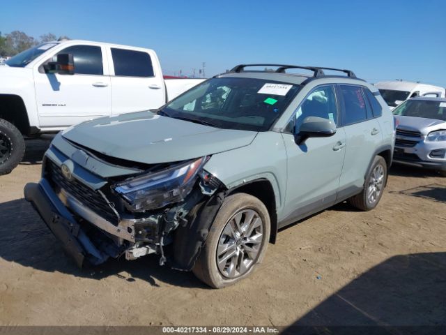 2T3C1RFV8NW217249 Toyota Rav4 Xle Premium