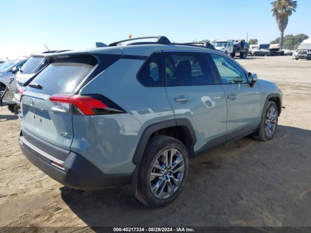 2T3C1RFV8NW217249 Toyota Rav4 Xle Premium