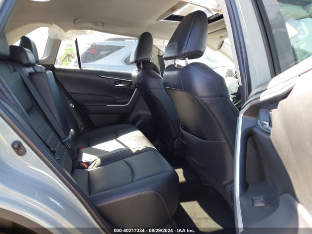 2T3C1RFV8NW217249 Toyota Rav4 Xle Premium