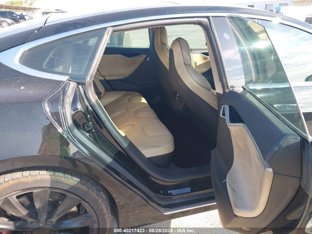 Tesla Model S 90d/p100d/p85d/p90d 2016 5YJSA1E41GF177501 Image 7