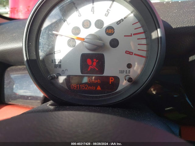 2011 MINI COOPER S WMWSV3C5XBTY12648 Photo 6