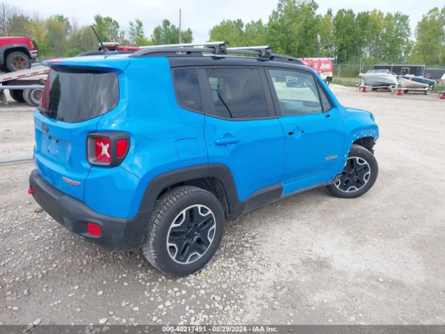 ZACCJBCT9FPB79959 Jeep Renegade Trailhawk
