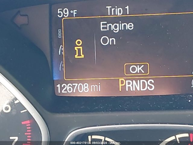 1FMCU9G93HUC89000 Ford ESCAPE SE