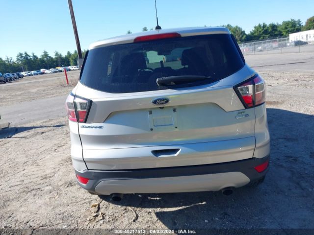 1FMCU9G93HUC89000 Ford ESCAPE SE