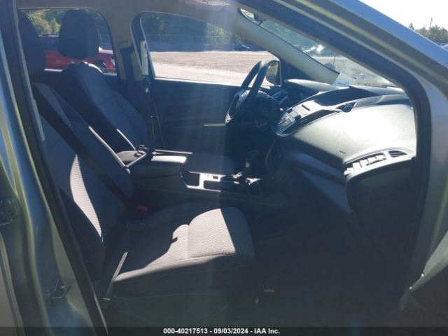 1FMCU9G93HUC89000 Ford ESCAPE SE
