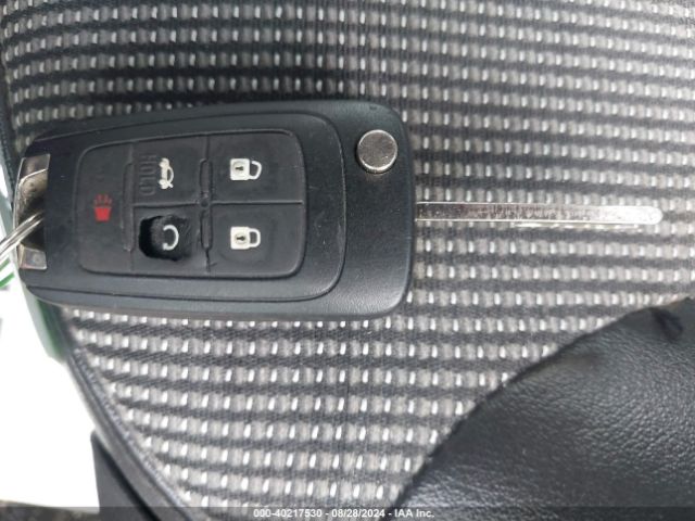 1G11D5SLXFF126748 Chevrolet MALIBU 2LT