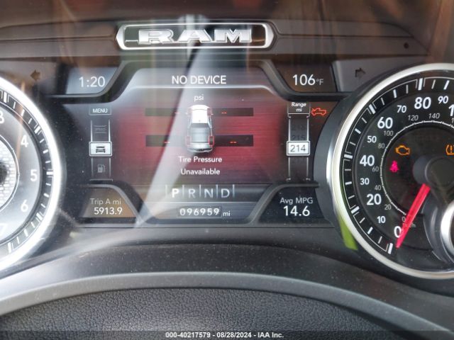 1C6SRFJT5KN917880 RAM 1500 Laramie  4x4 5'7 Box