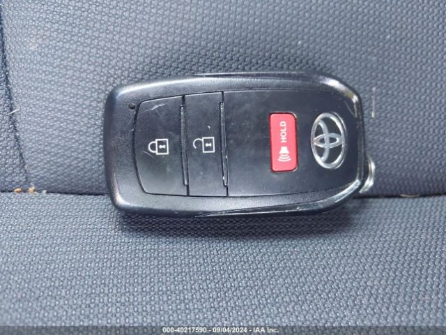 7MUCAABG7NV015678 Toyota Corolla Cross Le