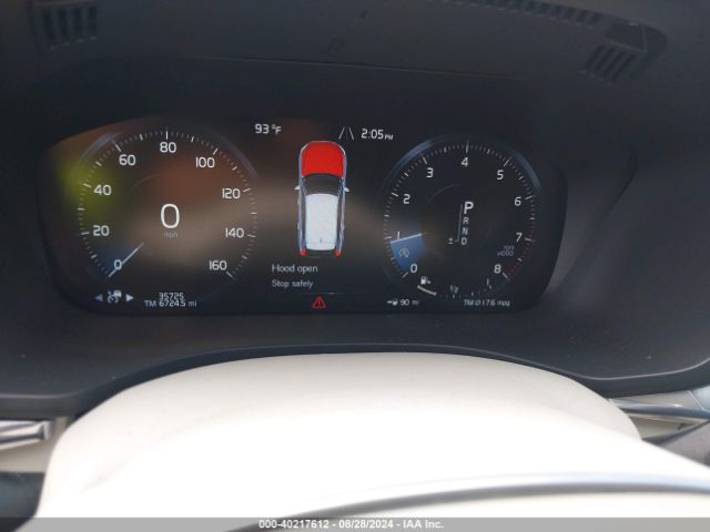 YV4A22RK4J1075985 Volvo Xc60 T6 Momentum