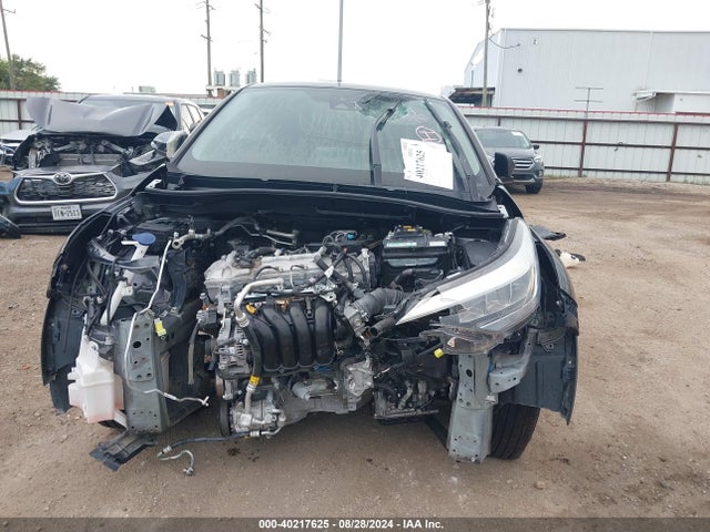 Toyota C-HR LE 2021 NMTKHMBX4MR135941 Image 6