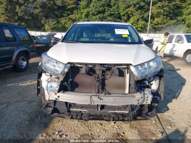 5TDZZRFH5KS348391 Toyota Highlander Le Plus