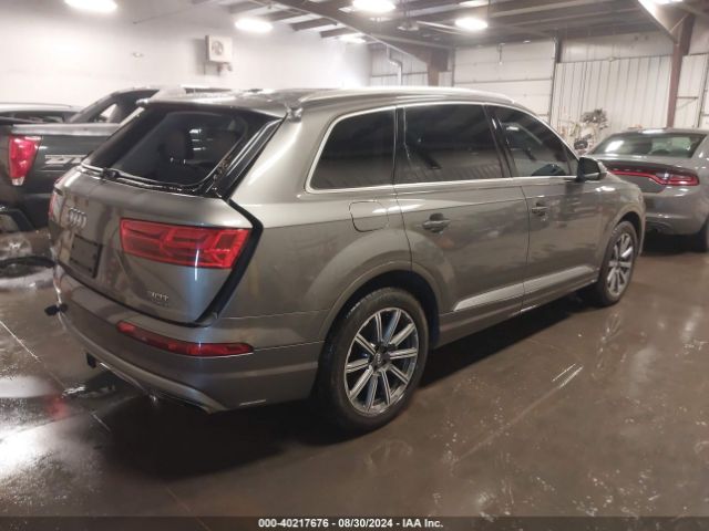 WA1VAAF72HD035361 Audi Q7 3.0t Premium