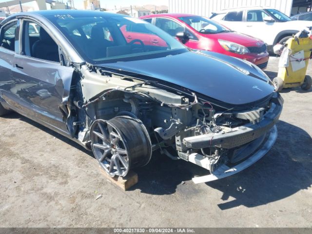 5YJ3E1EB0KF492919 Tesla Model 3 Long Range/performance