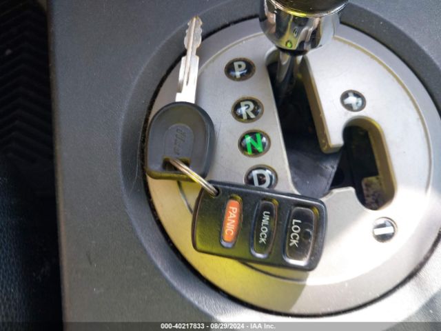 2004 MITSUBISHI ENDEAVOR 4A4MN41S34E017130 Photo 10