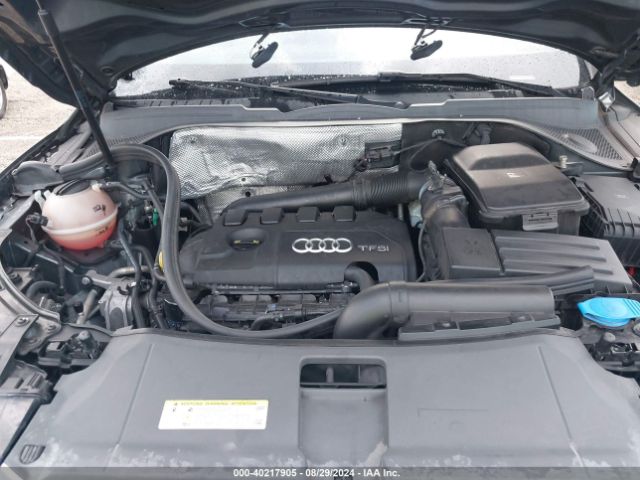 WA1HCCFS7HR004262 Audi Q3 2.0t Premium