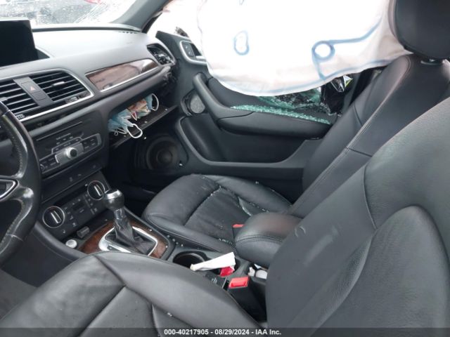 WA1HCCFS7HR004262 Audi Q3 2.0t Premium