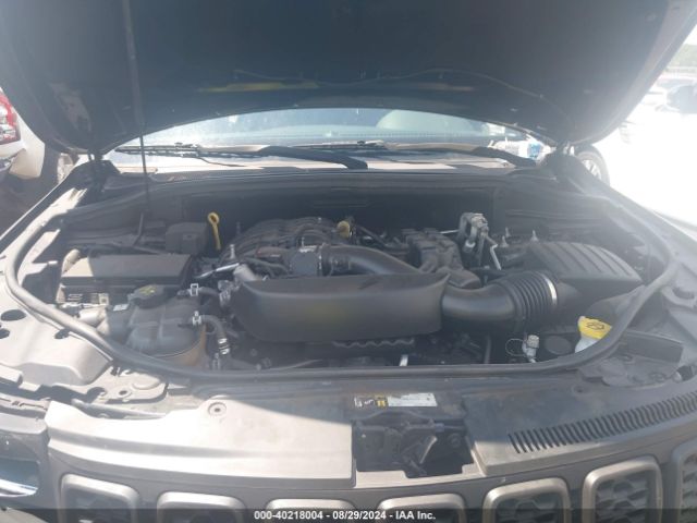 1C4RJEAG6JC145203 Jeep Grand Cherokee Laredo E 4x2