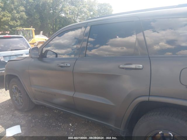 1C4RJEAG6JC145203 Jeep Grand Cherokee Laredo E 4x2