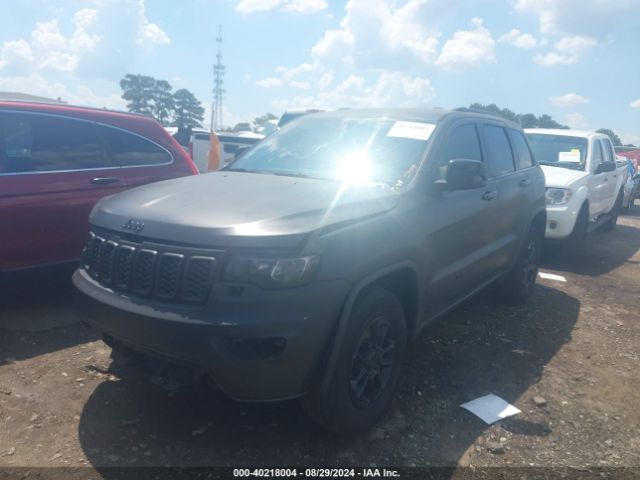 1C4RJEAG6JC145203 Jeep Grand Cherokee Laredo E 4x2
