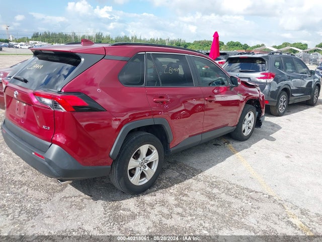 Toyota Rav4 Xle 2019 JTMW1RFV5KD009609 Image 4