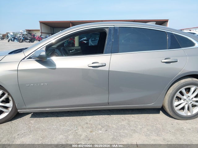 Chevrolet MALIBU LT 2018 1G1ZD5ST2JF121684 Image 14