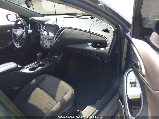 Chevrolet MALIBU LT 2018 1G1ZD5ST2JF121684 Image 5