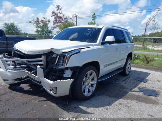 1GYS3BKJ3GR205894 Cadillac Escalade Luxury Collection